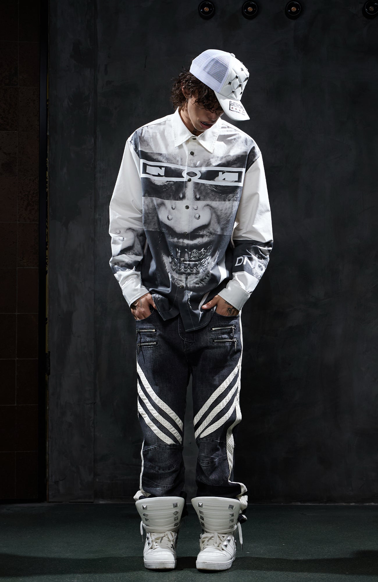 DND4DES Graphic Portrait Long-Sleeve Shirt