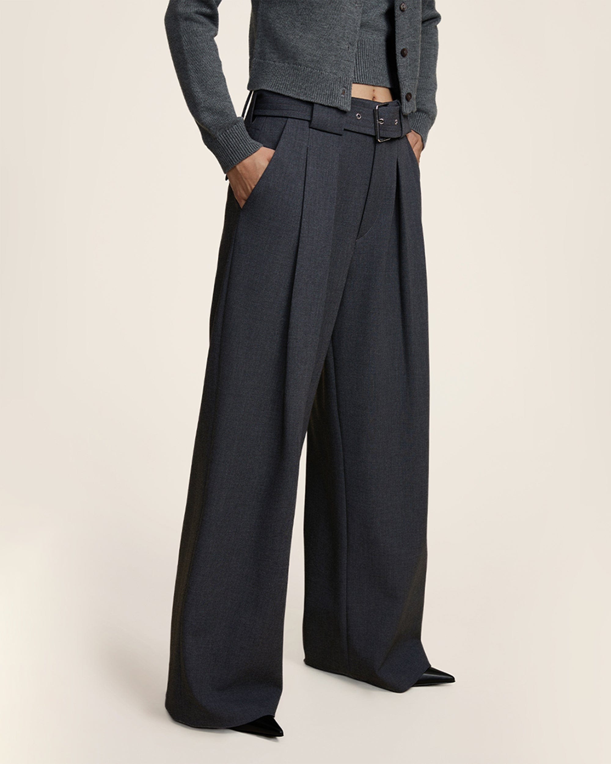 OPICLOTH Classic Pleated Belt Trousers