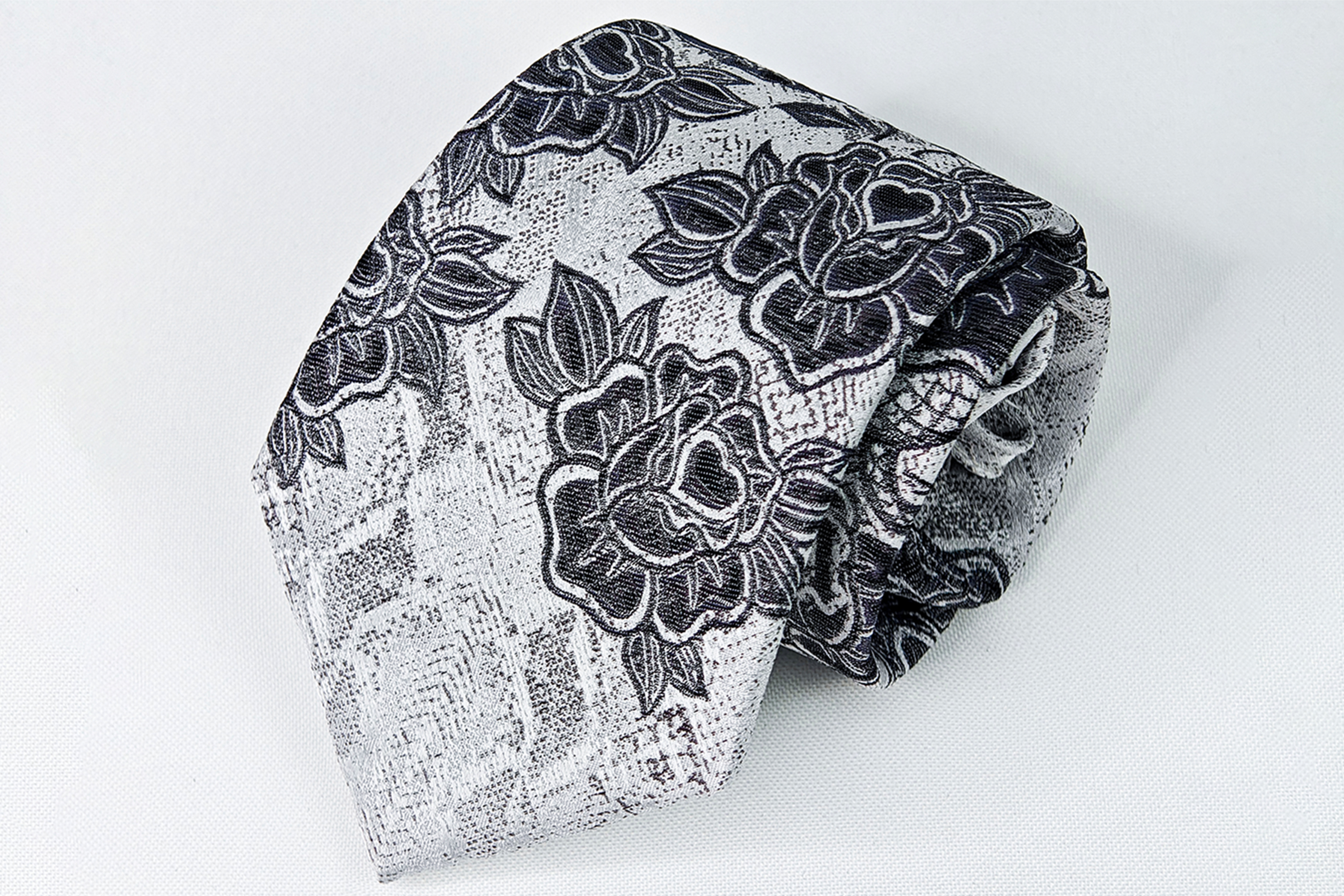 FACEONLAB Carnivorous Flower Jacquard No-Tie Necktie