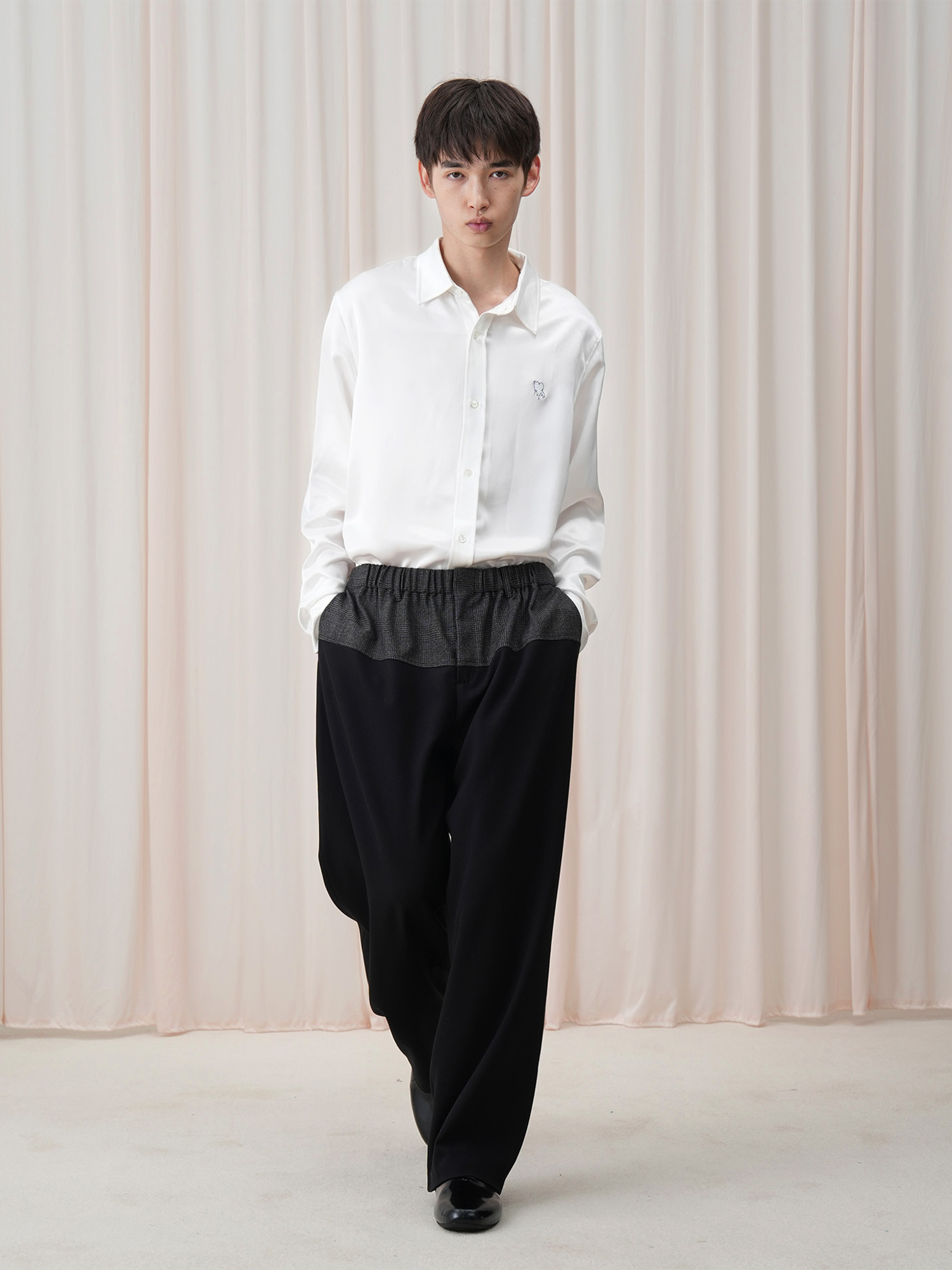 OUYANG WENJUN Contrast Spliced Elastic-Waist Trousers, premium urban and streetwear designers apparel on PROJECTISR.com, OUYANG WENJUN