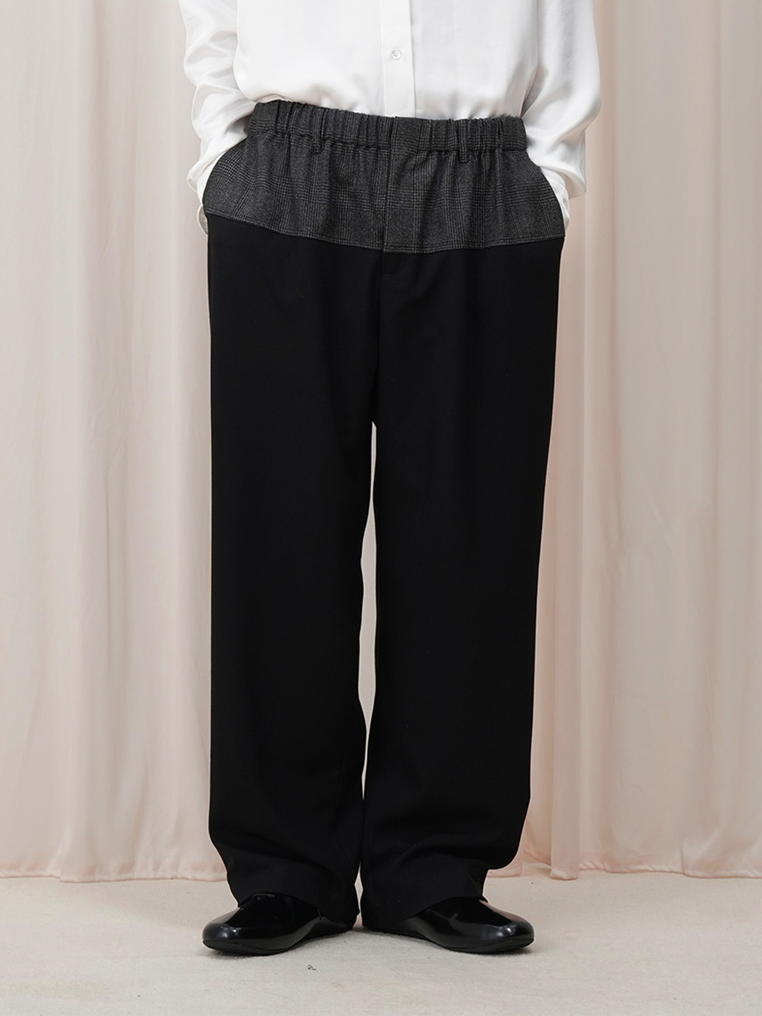 OUYANG WENJUN Contrast Spliced Elastic-Waist Trousers, premium urban and streetwear designers apparel on PROJECTISR.com, OUYANG WENJUN