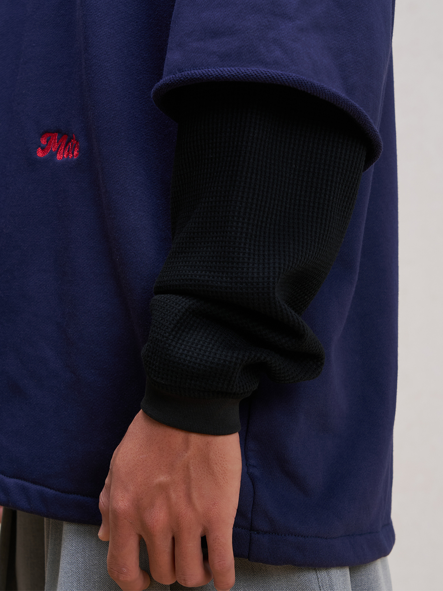 UNLIMITED MOTE Waffle Sleeve Layered Drawstring Hem Sweatshirt