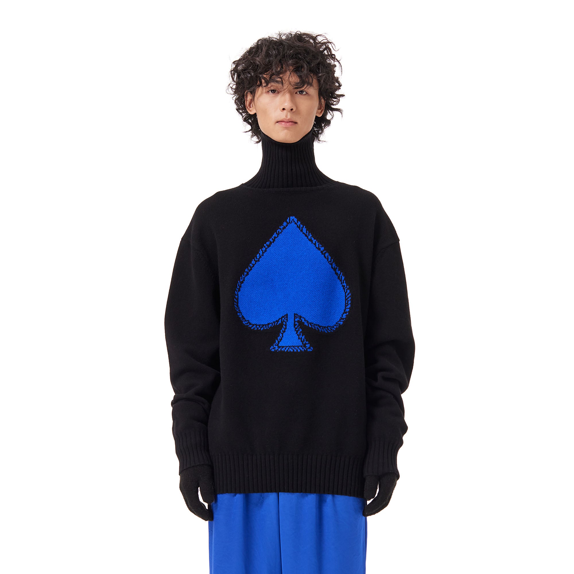 OUYANG WENJUN Contrast Spade Jacquard Turtleneck Sweater