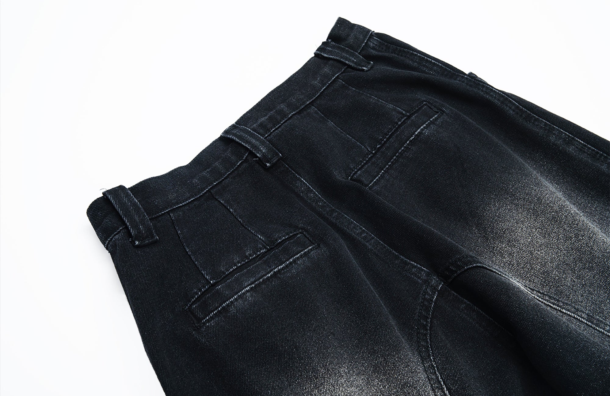 MOGONGSHE Detachable Drape-Strap Washed Jeans