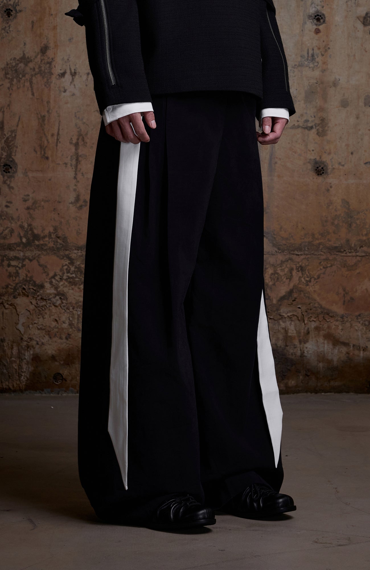 2000RSK Crinkled Detachable Ribbon Wide-Leg Trousers