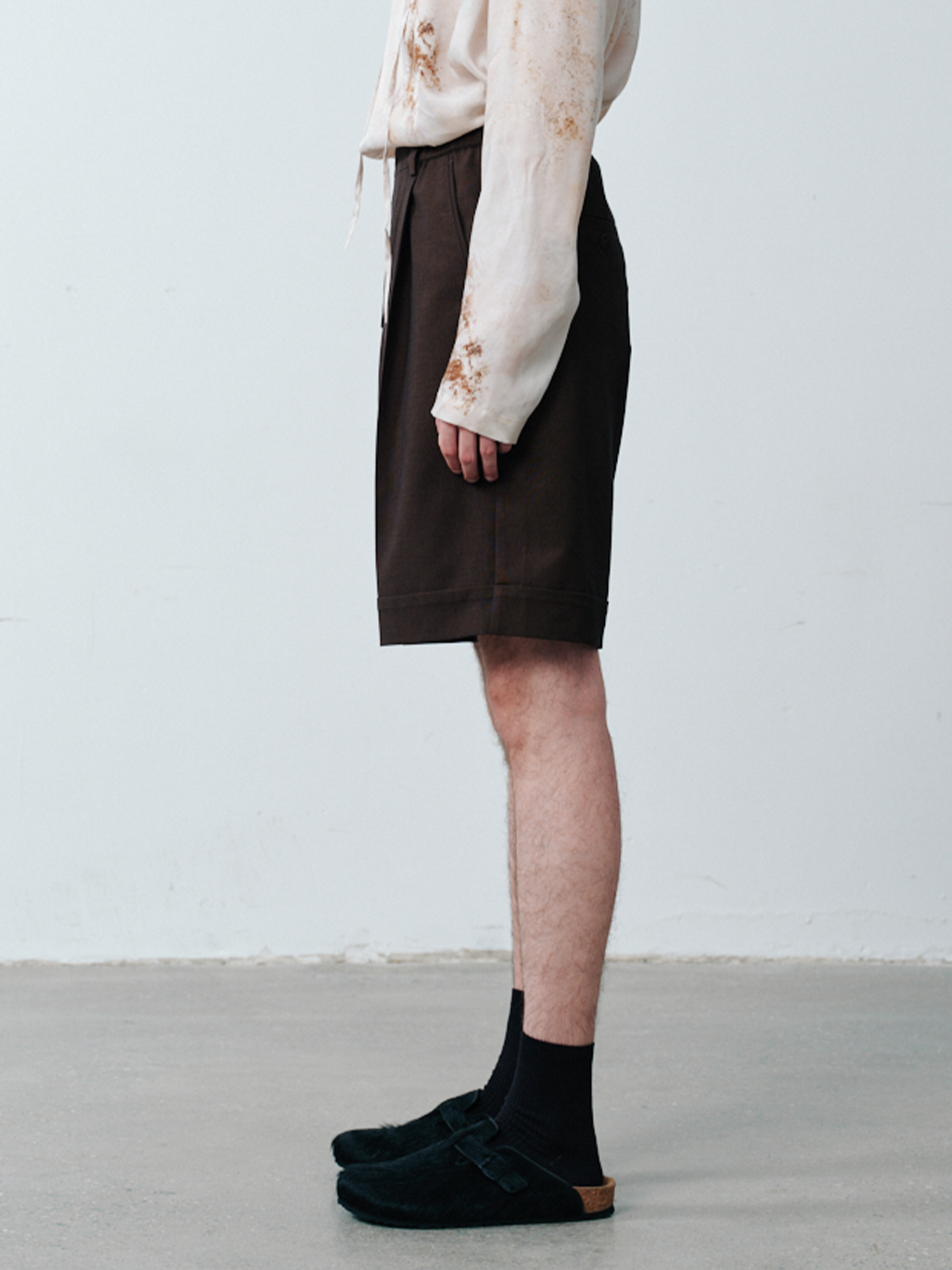 GRAINMUSTARD Pleated Linen-Blend Belt Tailored Shorts