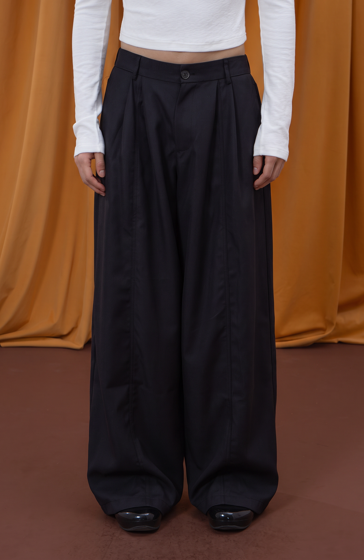 CLP Retro Pleated Oversized Trousers