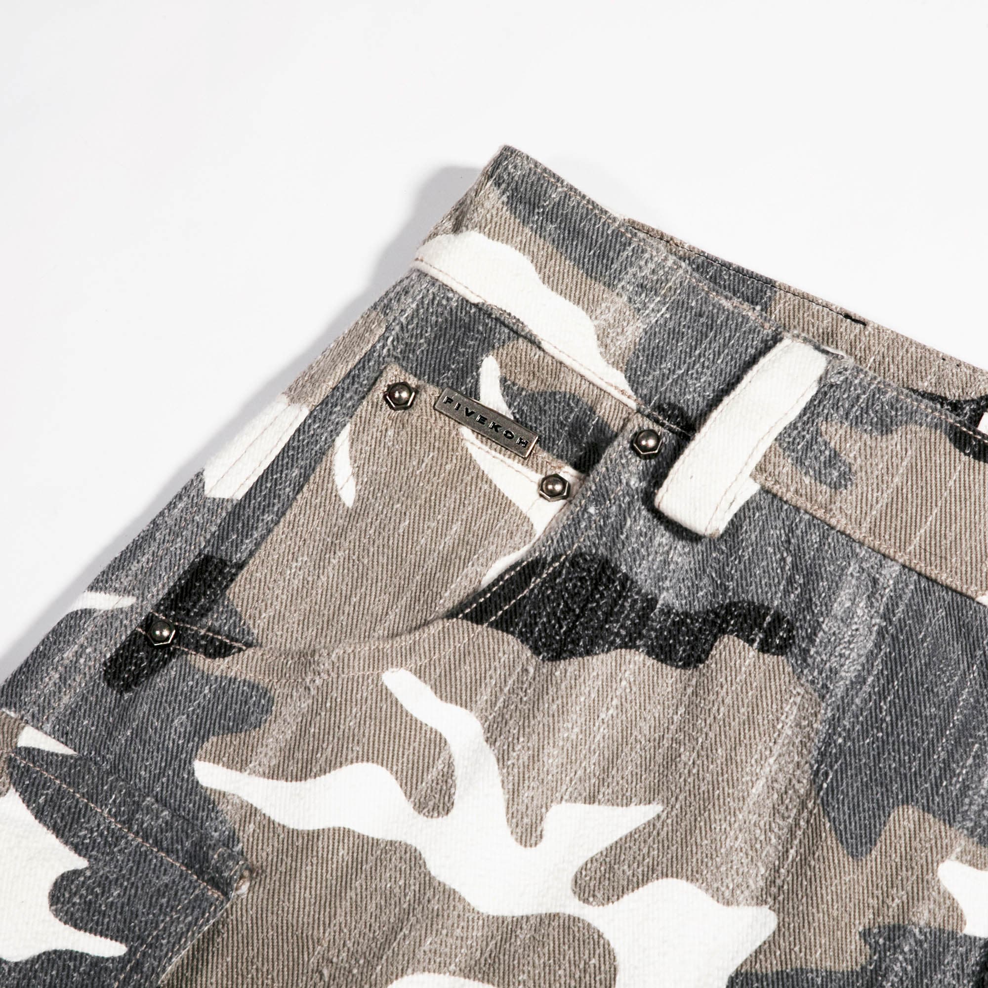 FIVEKOH Camo Detachable Distressed Cargo Pants