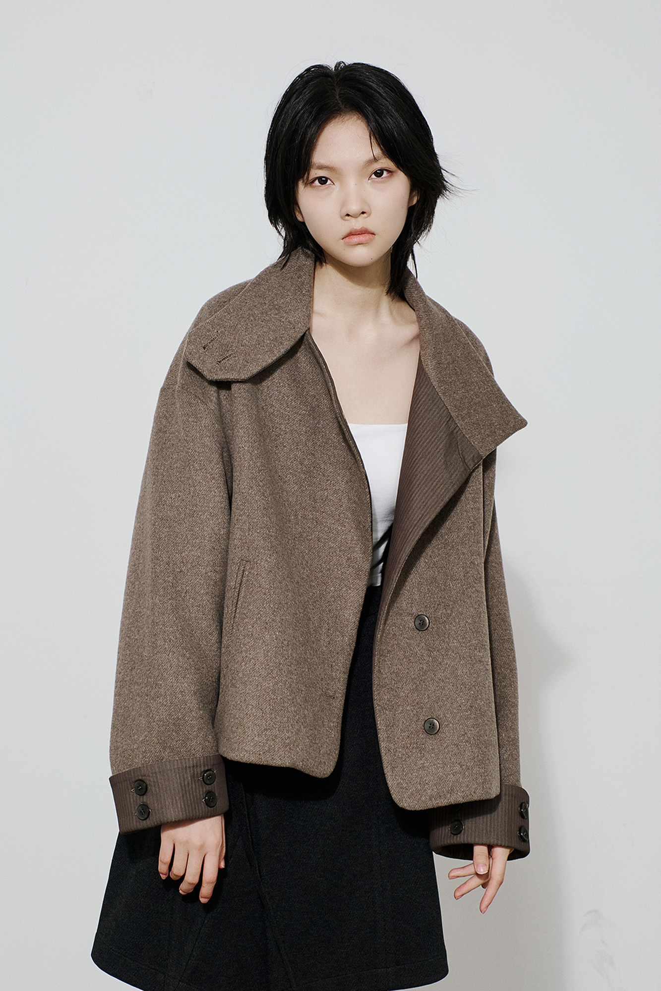 SAME FLOW Essential High-Neck Short Jacket