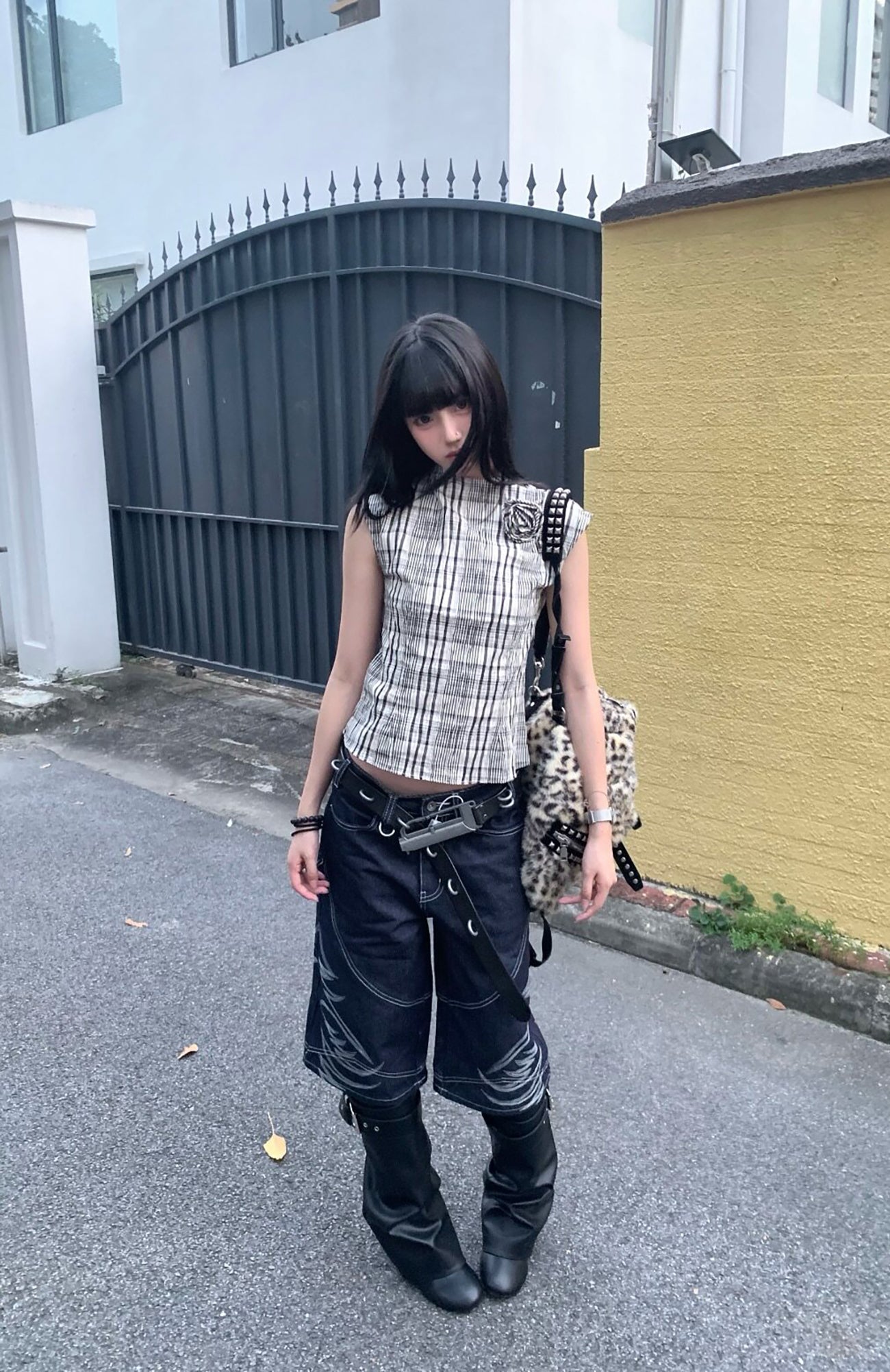 REBEL WAVE Military Buckle Leather Belt