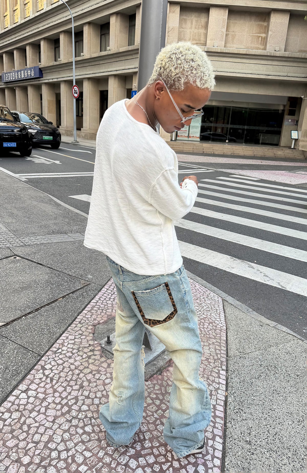 STEEPC Patchwork Washed Distressed Straight-Leg Jeans