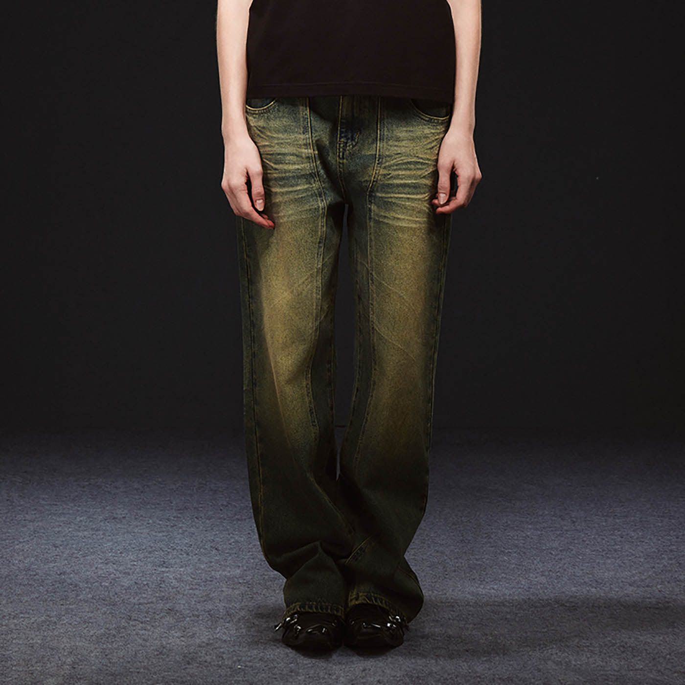 ARTIFICIAL WORLD Crinkled Straight-Leg Washed Jeans