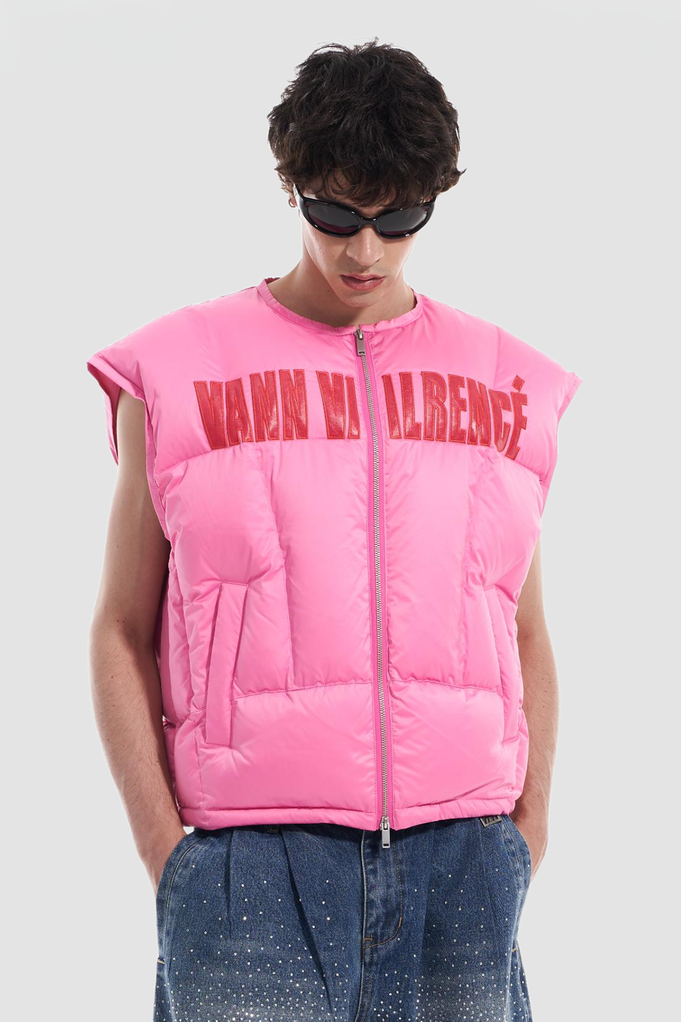 VANN VALRENCE LOGO Patch Quilted Down Vest