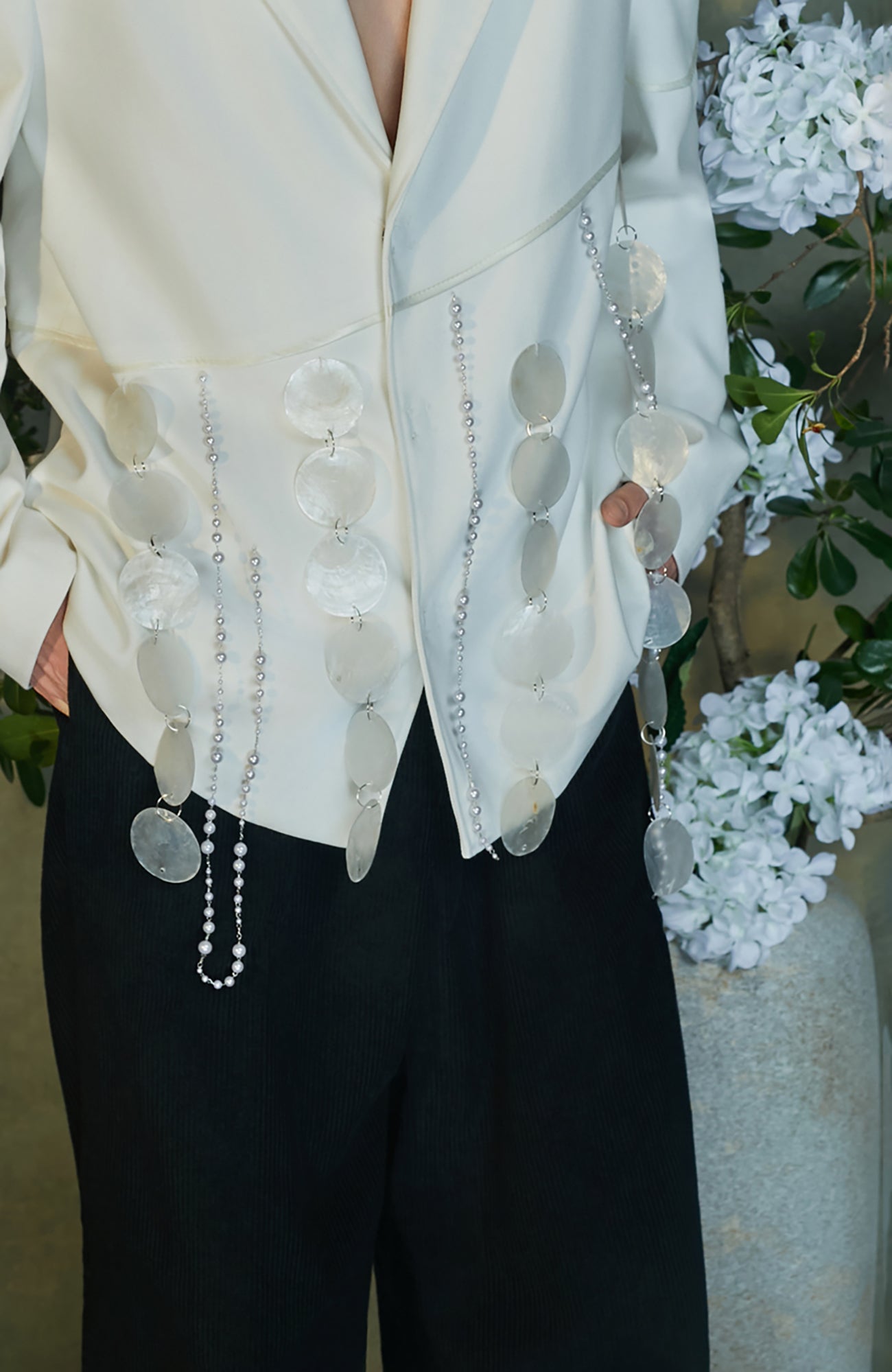 JIECHI Drifting Sequin & Pearl Chains Blazer