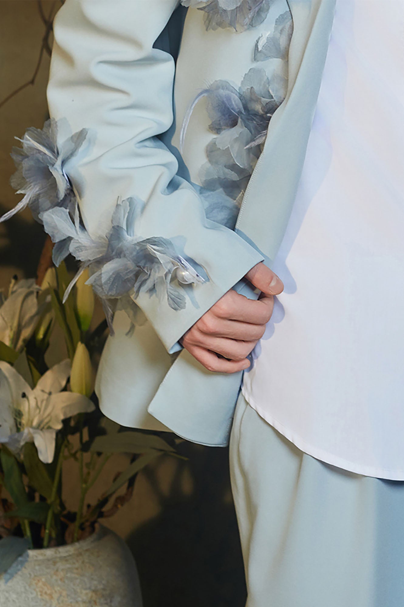 JIECHI Embellished Floral Oversized Blazer, premium urban and streetwear designers apparel on PROJECTISR.com, JIECHI