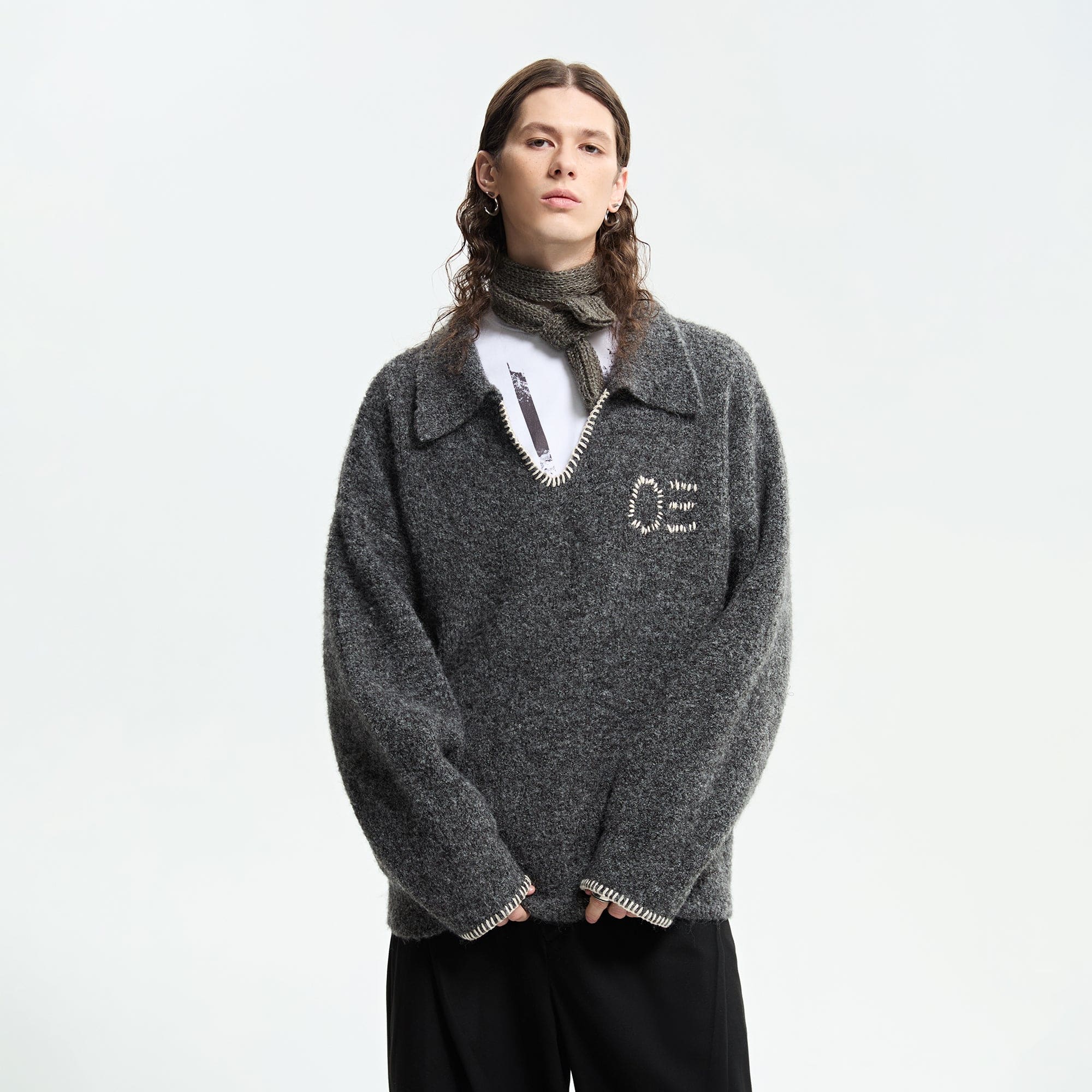 ORGANIC EMOTION Stitches V-neck Oversized Sweater