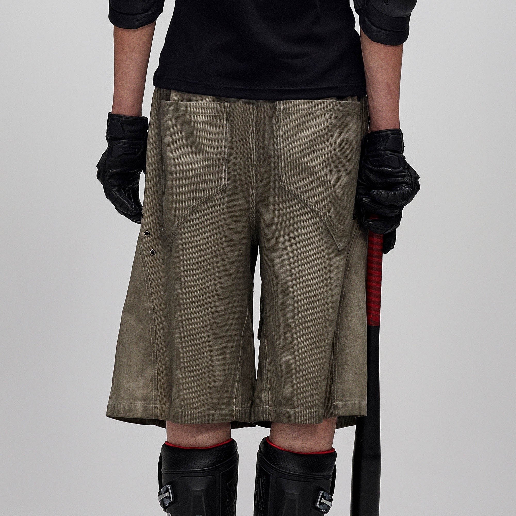 FLYERRER Dirty Fit Layered Frayed Knee Shorts