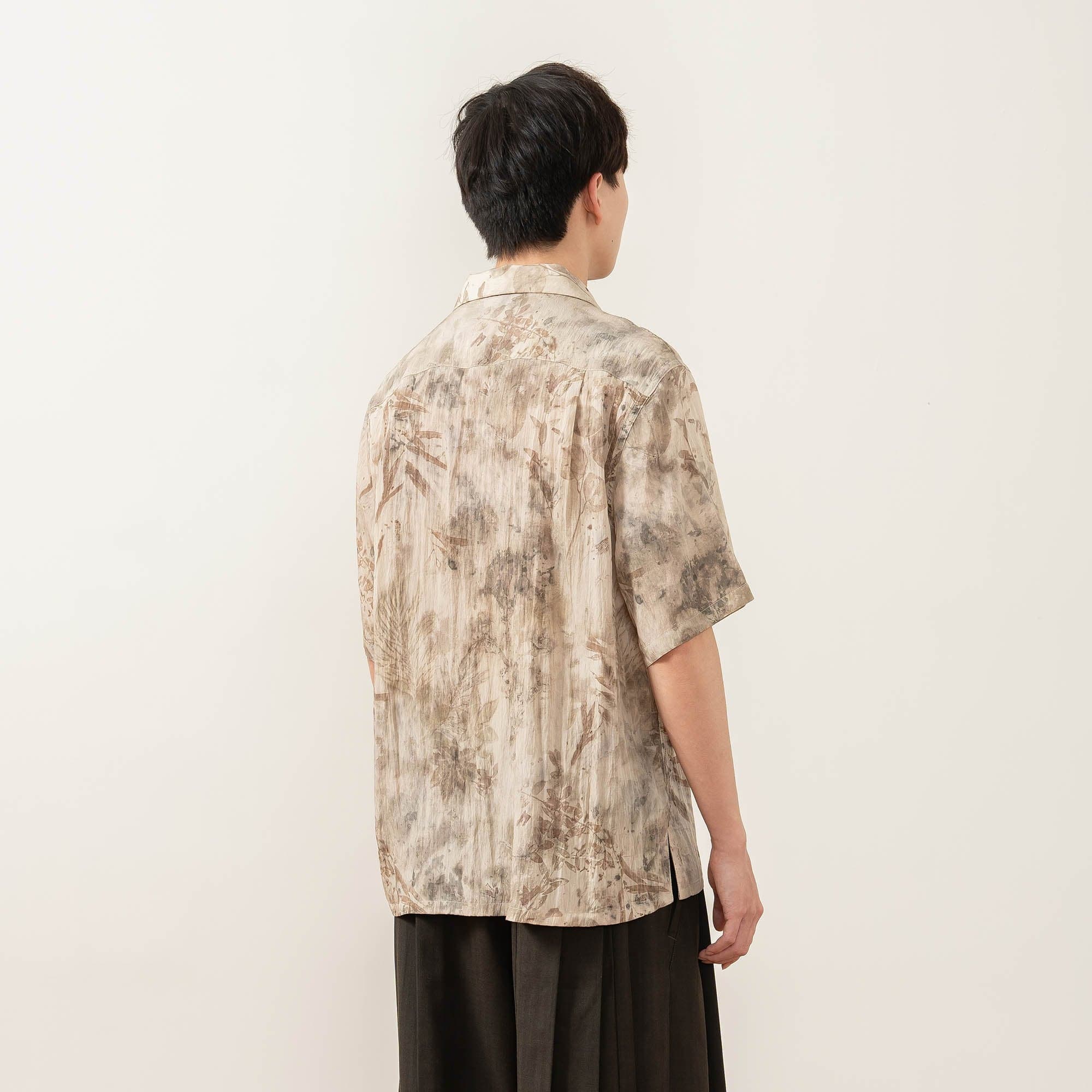 MOITIEDEPETALE Wrinkled Tie-Dyed Botanical Half Shirt
