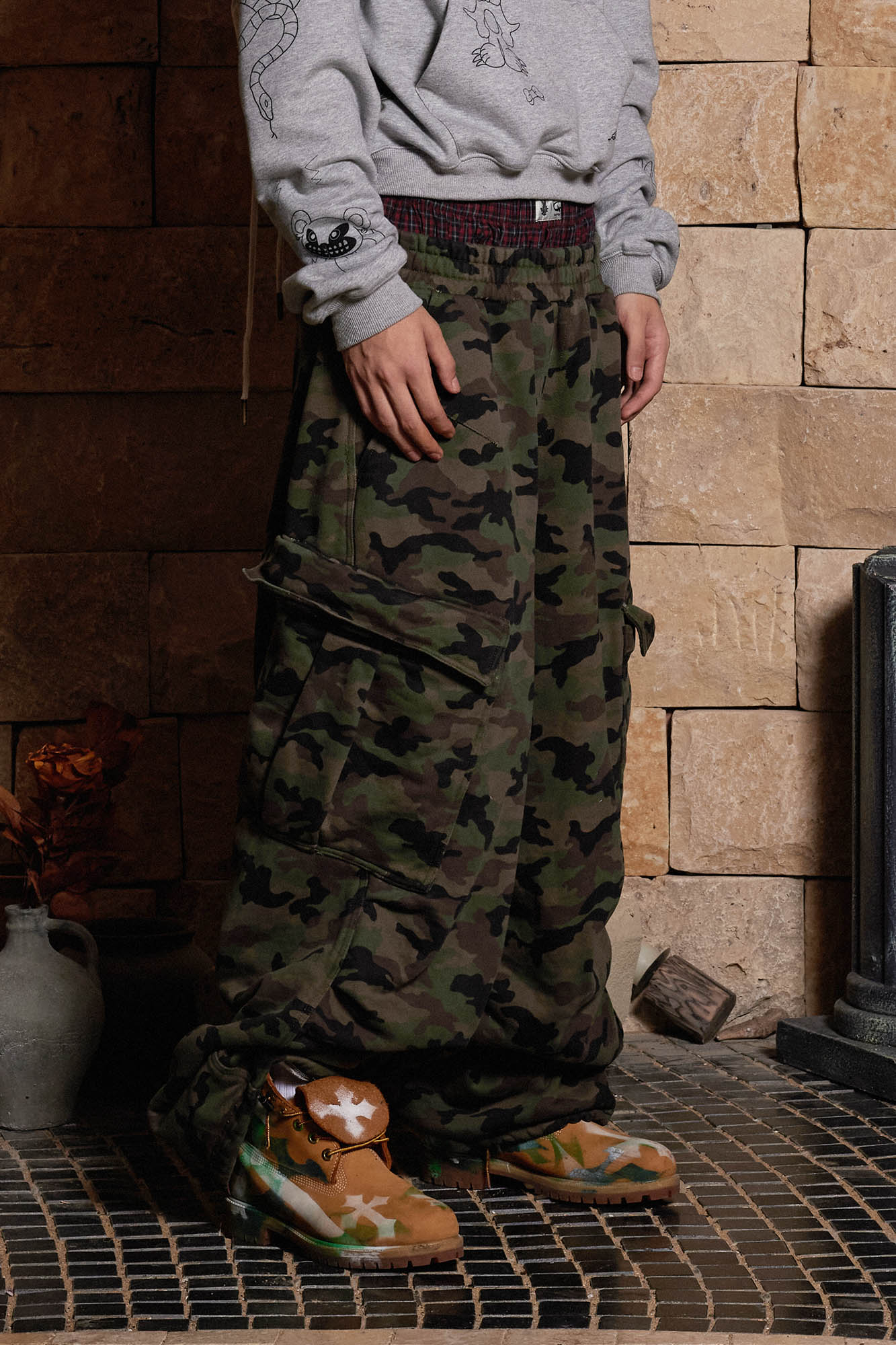 DND4DES Camo Double-Waist Cargo Sweatpants