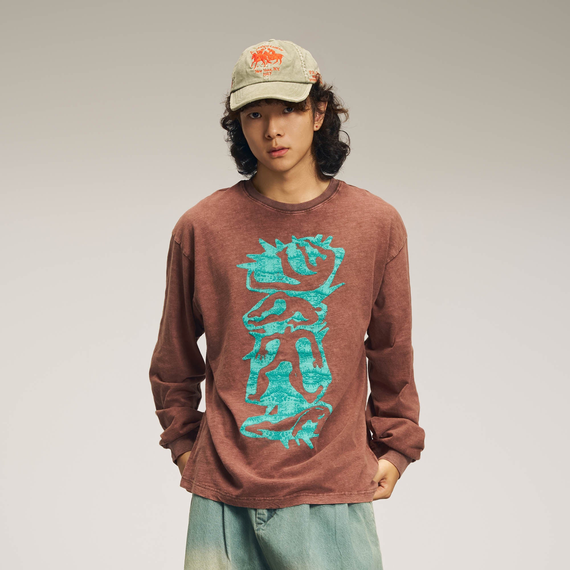 OSCILL Human Pyramid Long-Sleeve Tee