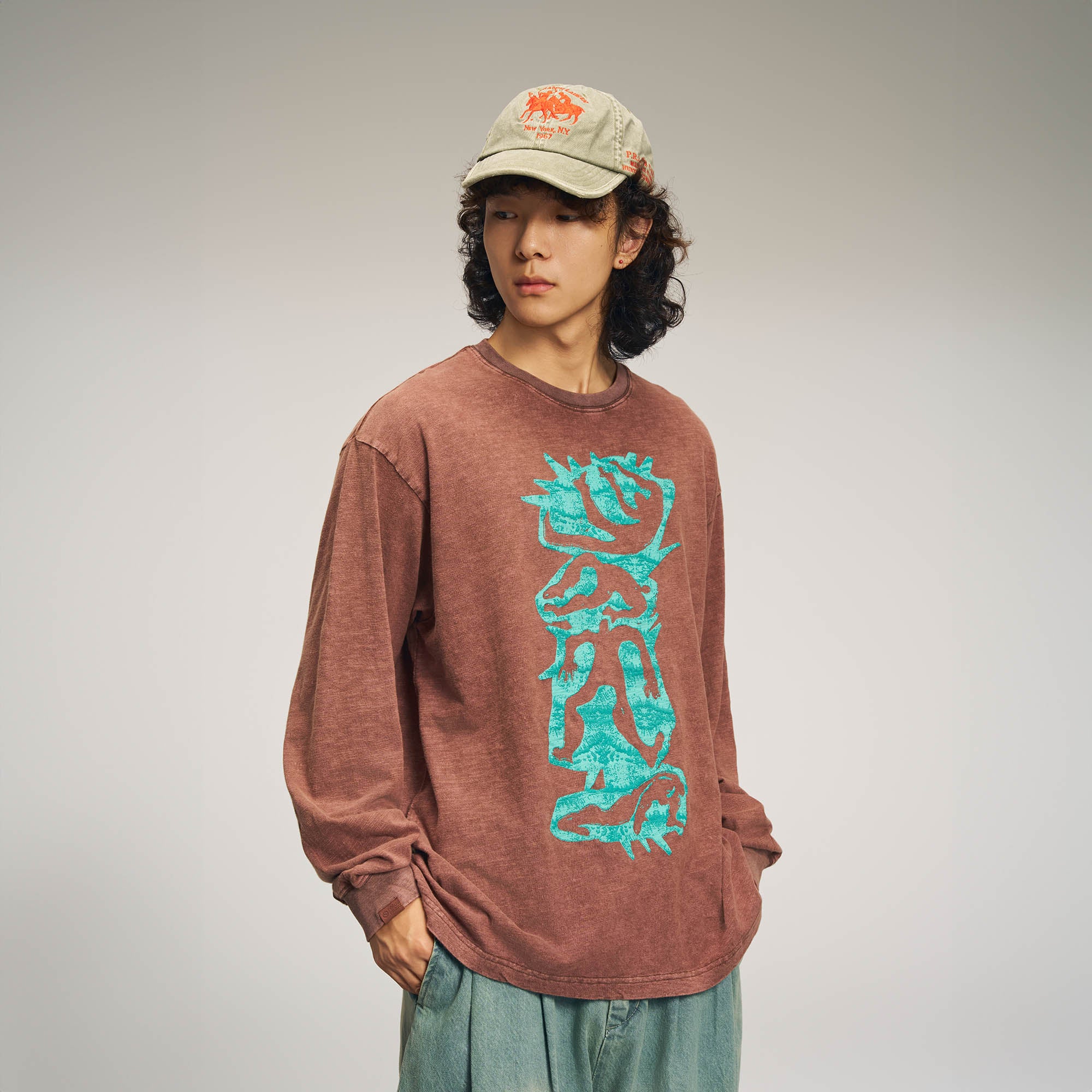 OSCILL Human Pyramid Long-Sleeve Tee