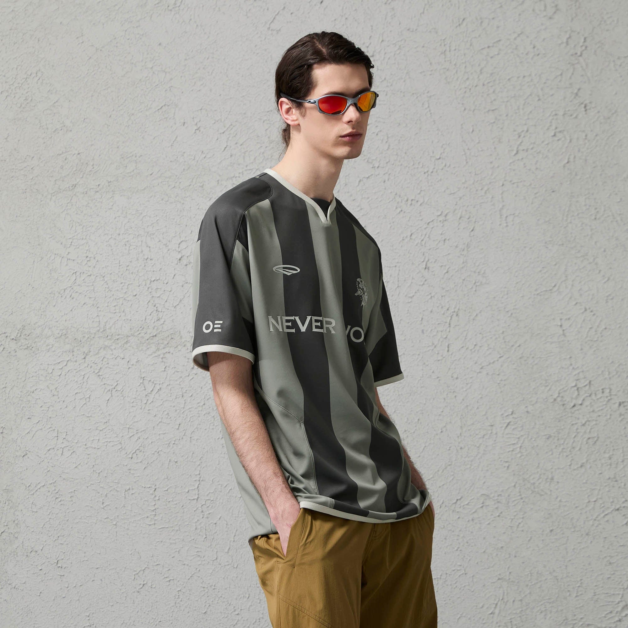 ORGANIC EMOTION Never Work Slogan Stripes Spliced Jersey
