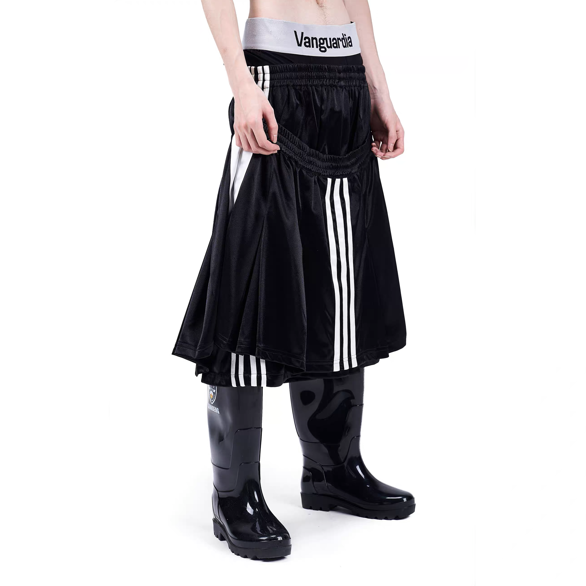 VANGUARDIA Contrast Layered Sagging Shorts