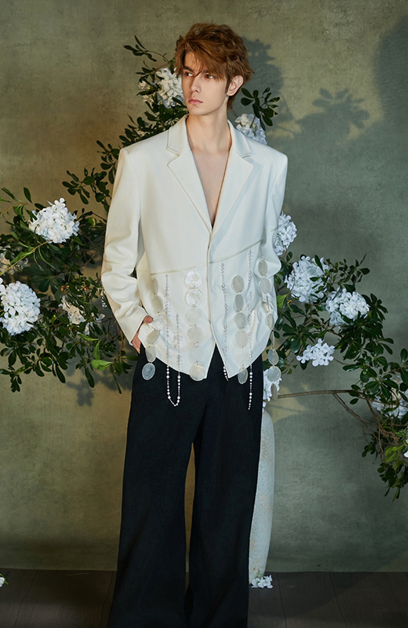 JIECHI Drifting Sequin & Pearl Chains Blazer