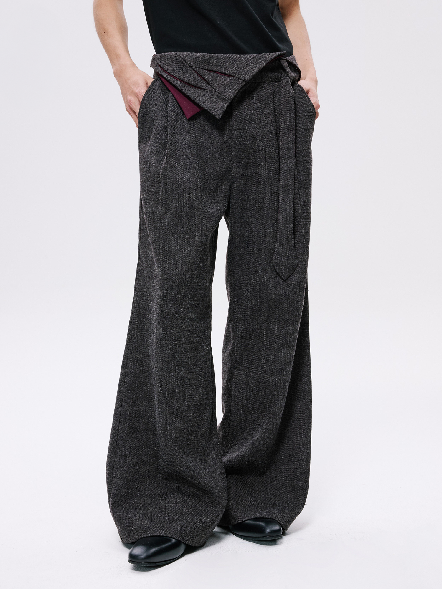 ALVNG AR ANTS Detachable Contrast Waist Tie Pleated Trousers