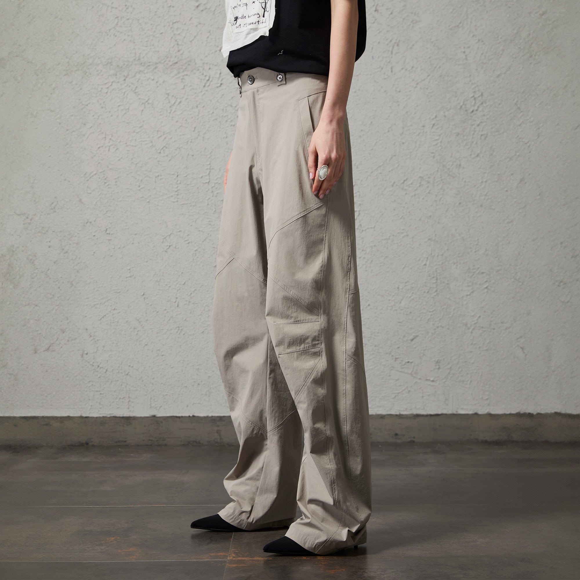 ORGANIC EMOTION Retro Spliced Curved Pants