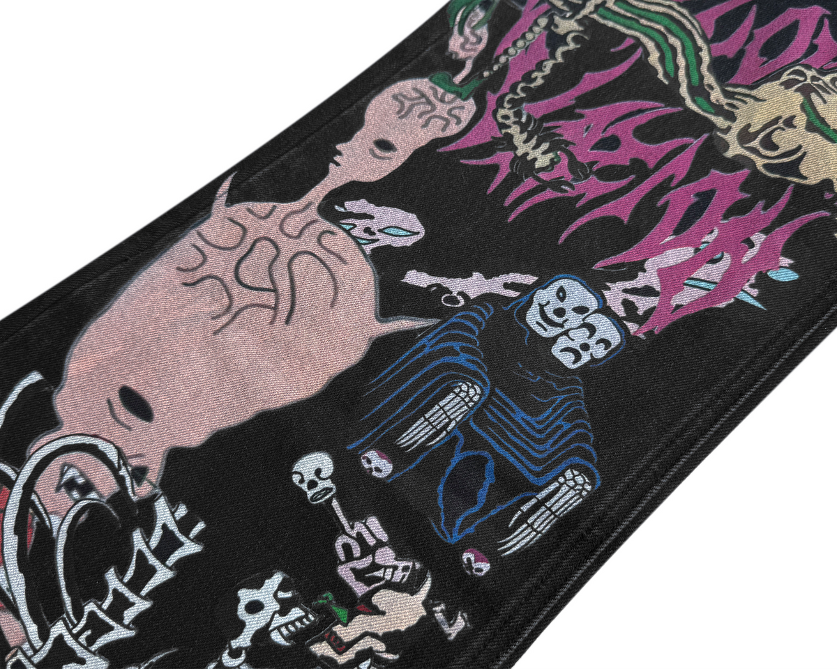 CINDER VEIN Full-Print Skull Washed Flared Jeans
