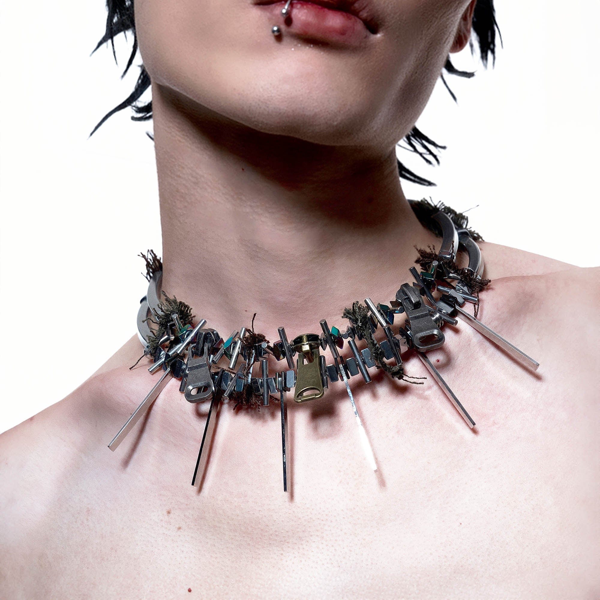 ILLUSORY The Fifth Element Spike Necklace