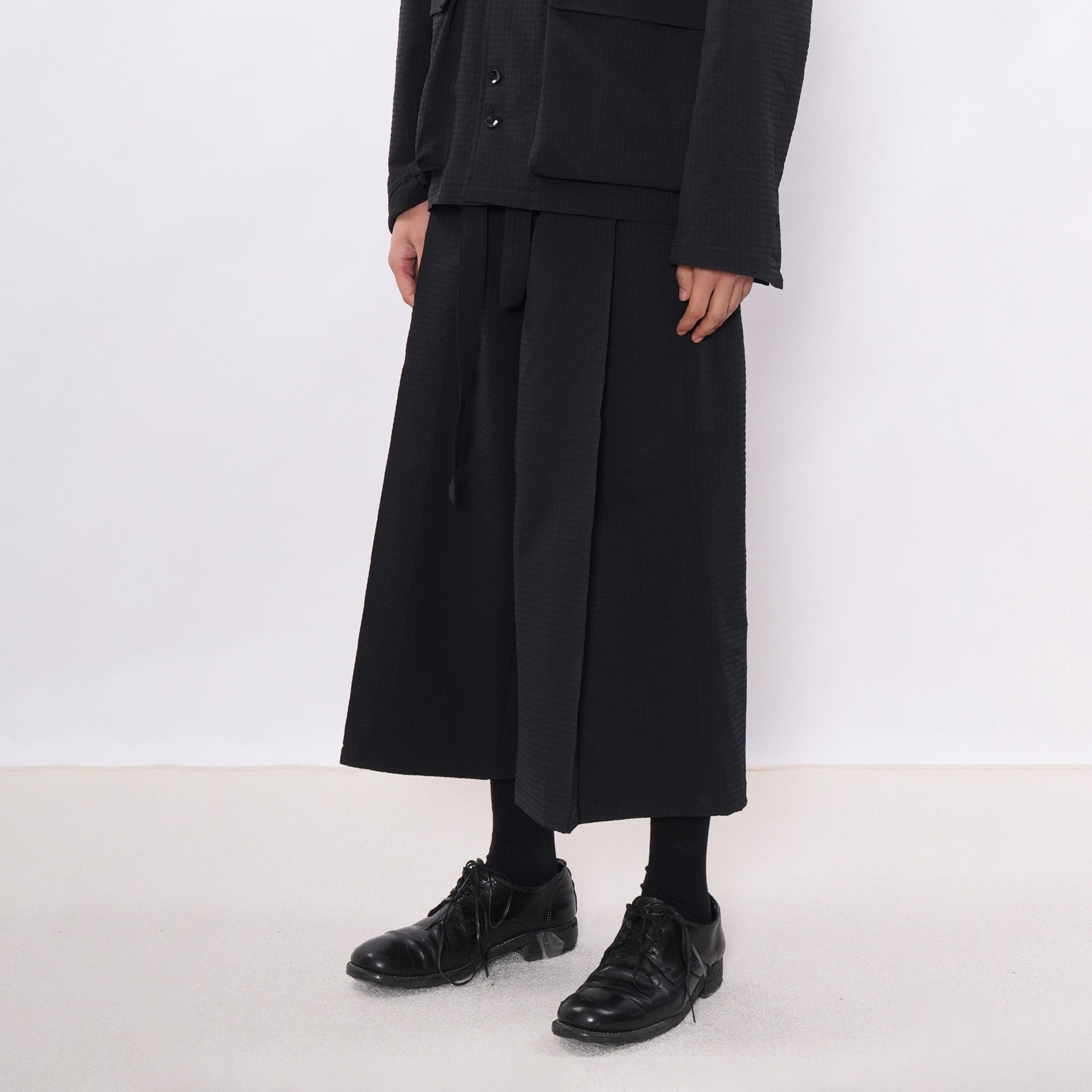 7440 37 1 Bubble-Texture Pleated Cropped Pants, premium urban and streetwear designers apparel on PROJECTISR.com, 7440 37 1