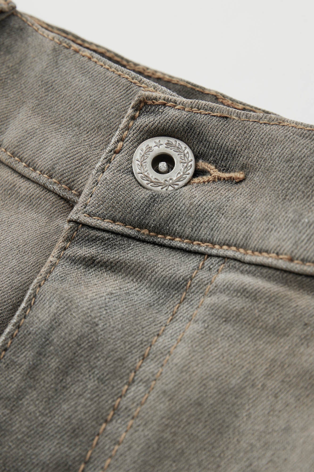 KREATE Classic Washed Straight Jeans