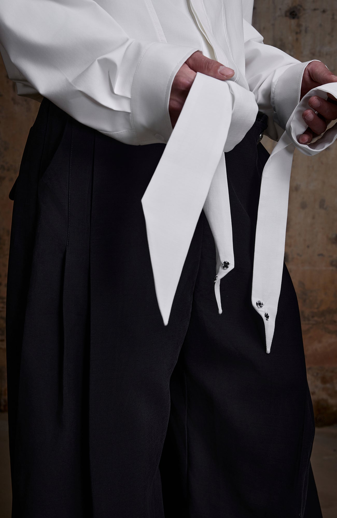 2000RSK Crinkled Detachable Ribbon Wide-Leg Trousers
