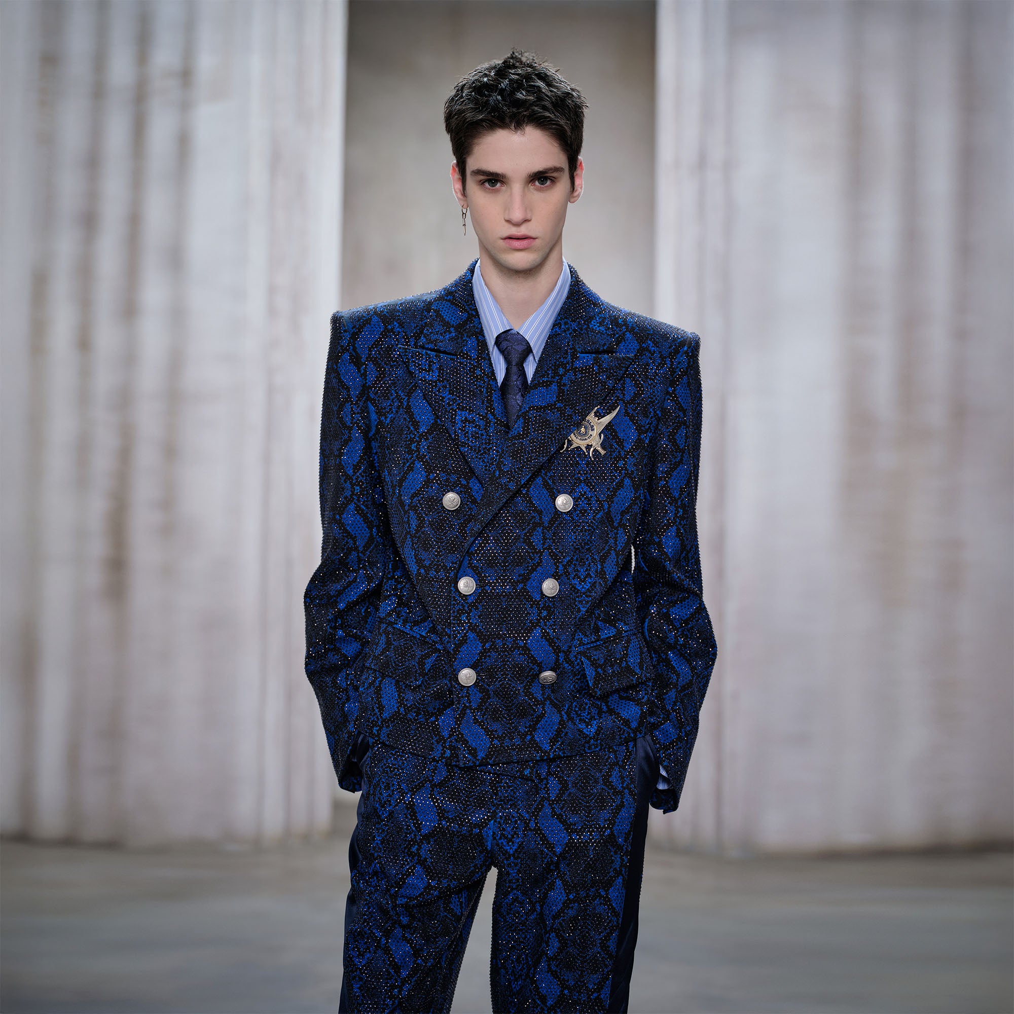 FACEONLAB Snake Diamond Double-Breasted Blazer