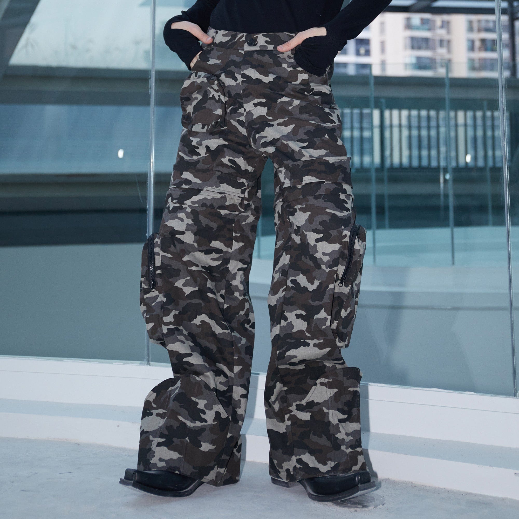 ASSEEN Detachable Multi-Pocket Camo Cargo Pants, premium urban and streetwear designers apparel on PROJECTISR.com, ASSEEN