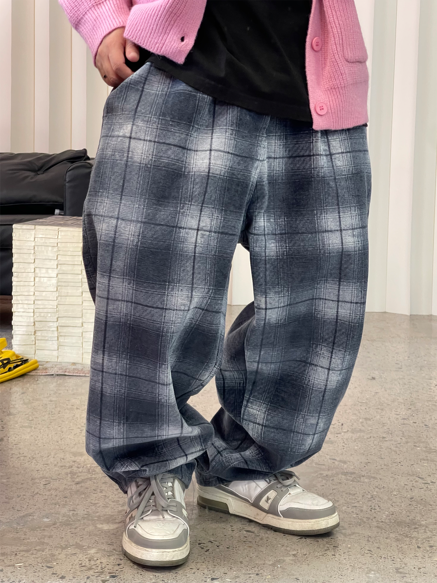 ME DA IGUAL Washed Plaid Tappered Pants Gray