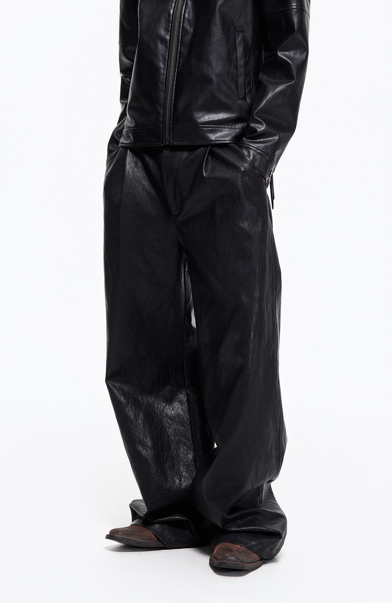 2000RSK Pleated Straight-Leg Faux Leather Trousers