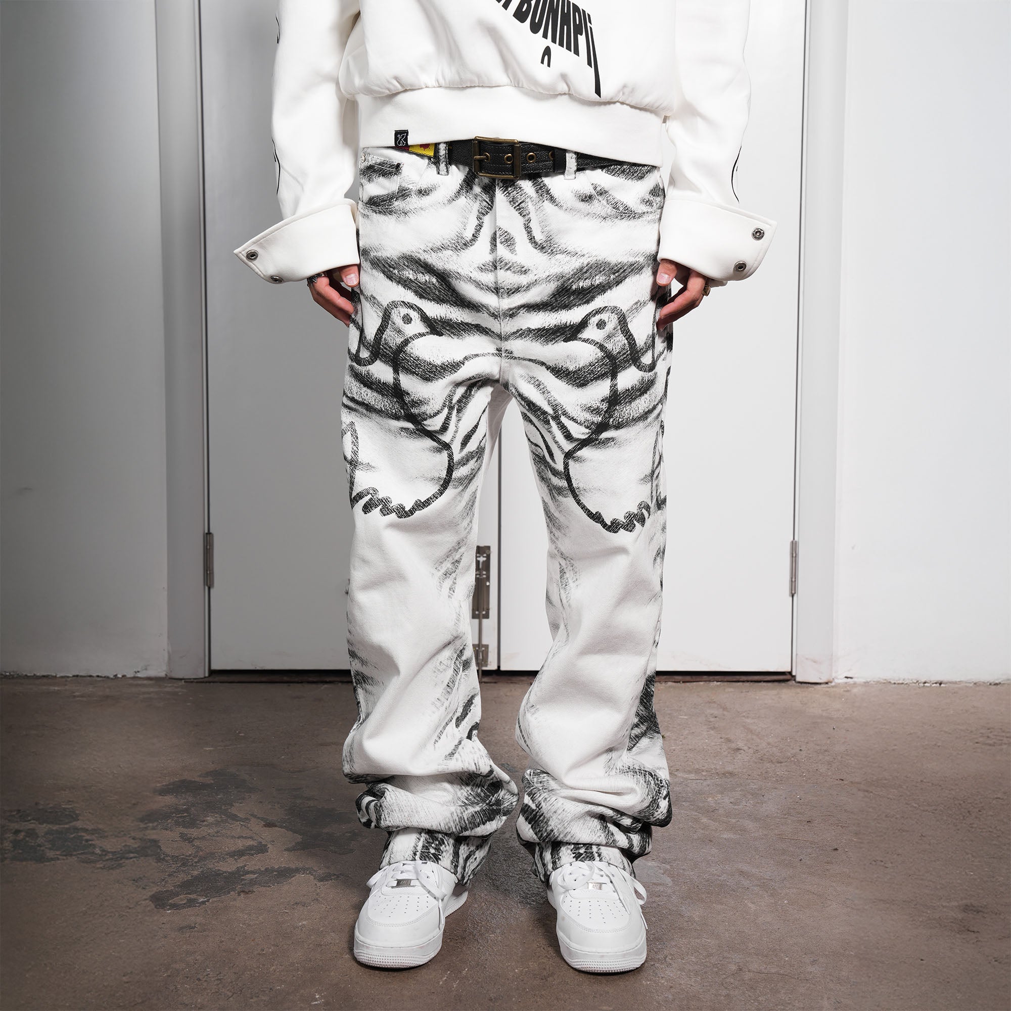 VINKID Tiger Camo Peace Dove Straight-Leg Pants