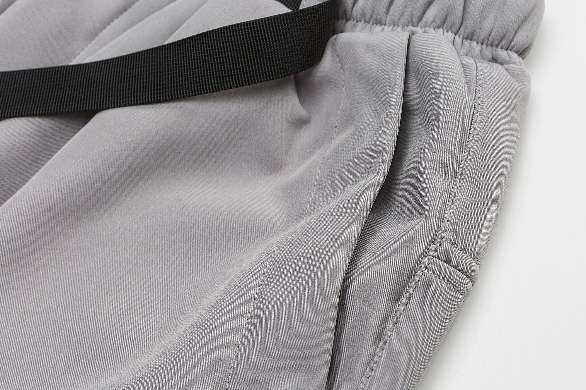 ME DA IGUAL Fleece-Lined Multi-Pocket Utility Pants, premium urban and streetwear designers apparel on PROJECTISR.com, ME DA IGUAL