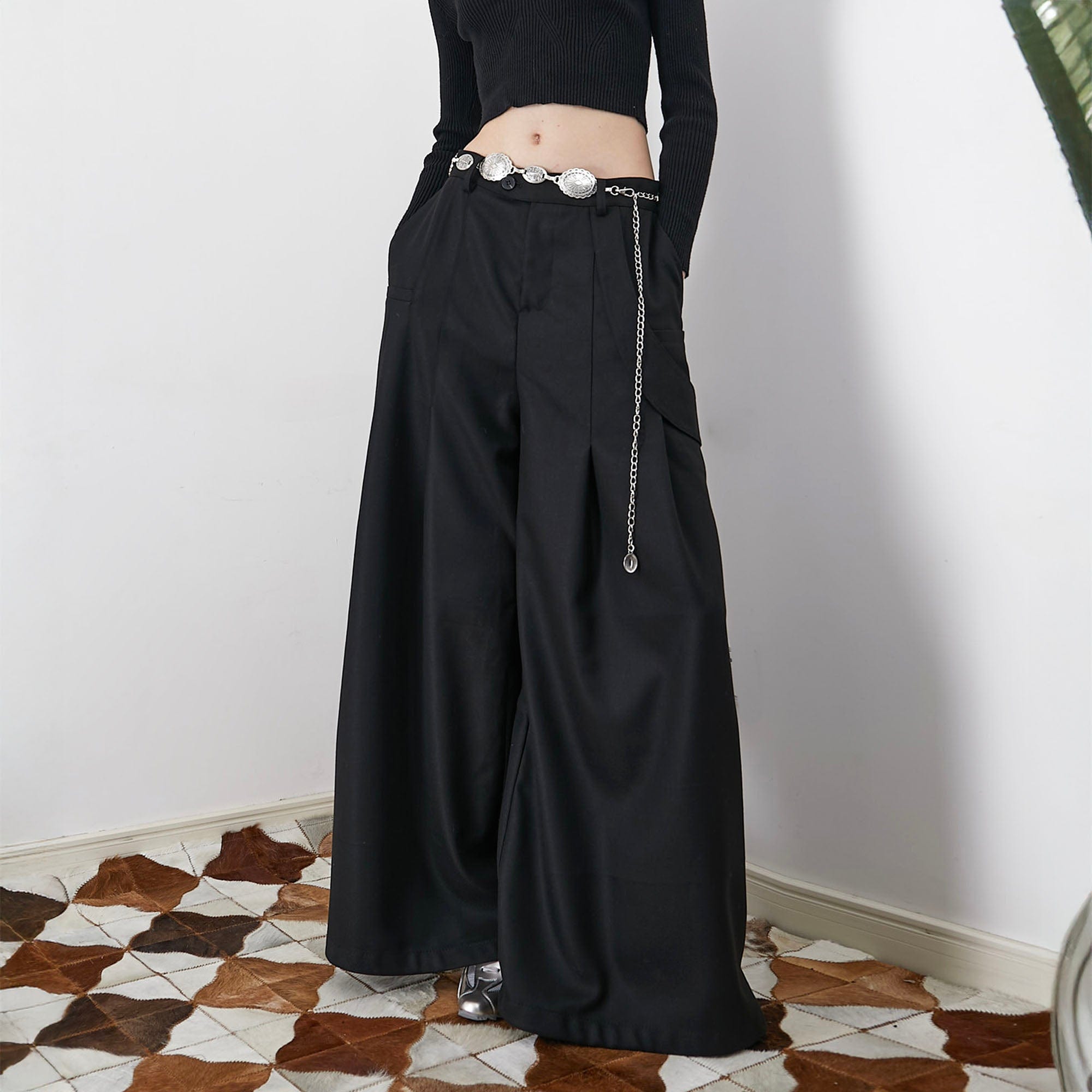 ASSEEN Asymmetrical Tab Pleated Wide-Leg Pants Black, premium urban and streetwear designers apparel on PROJECTISR.com, ASSEEN