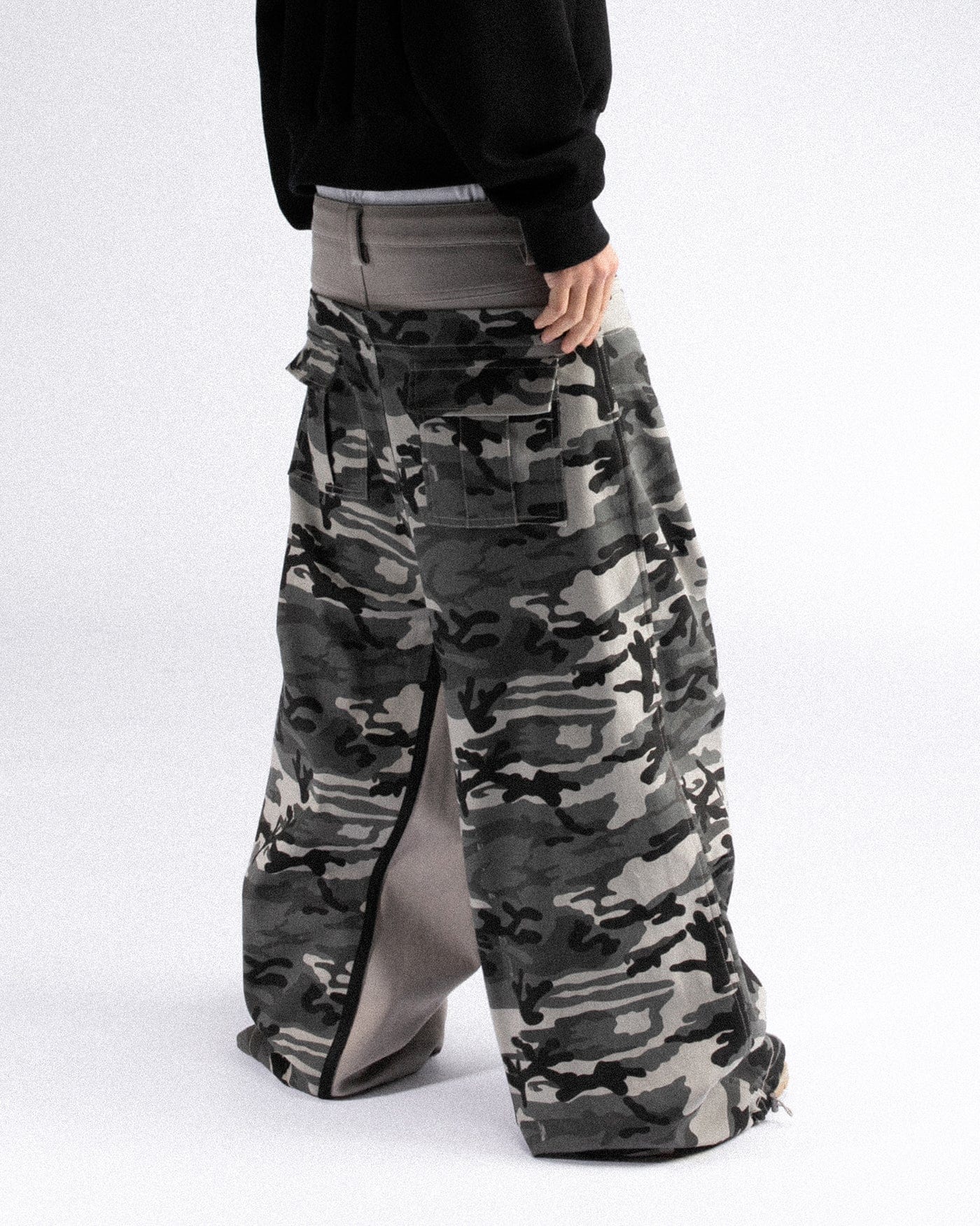 FIVEKOH Double-Waist Spliced Camo Wide-Leg Pants