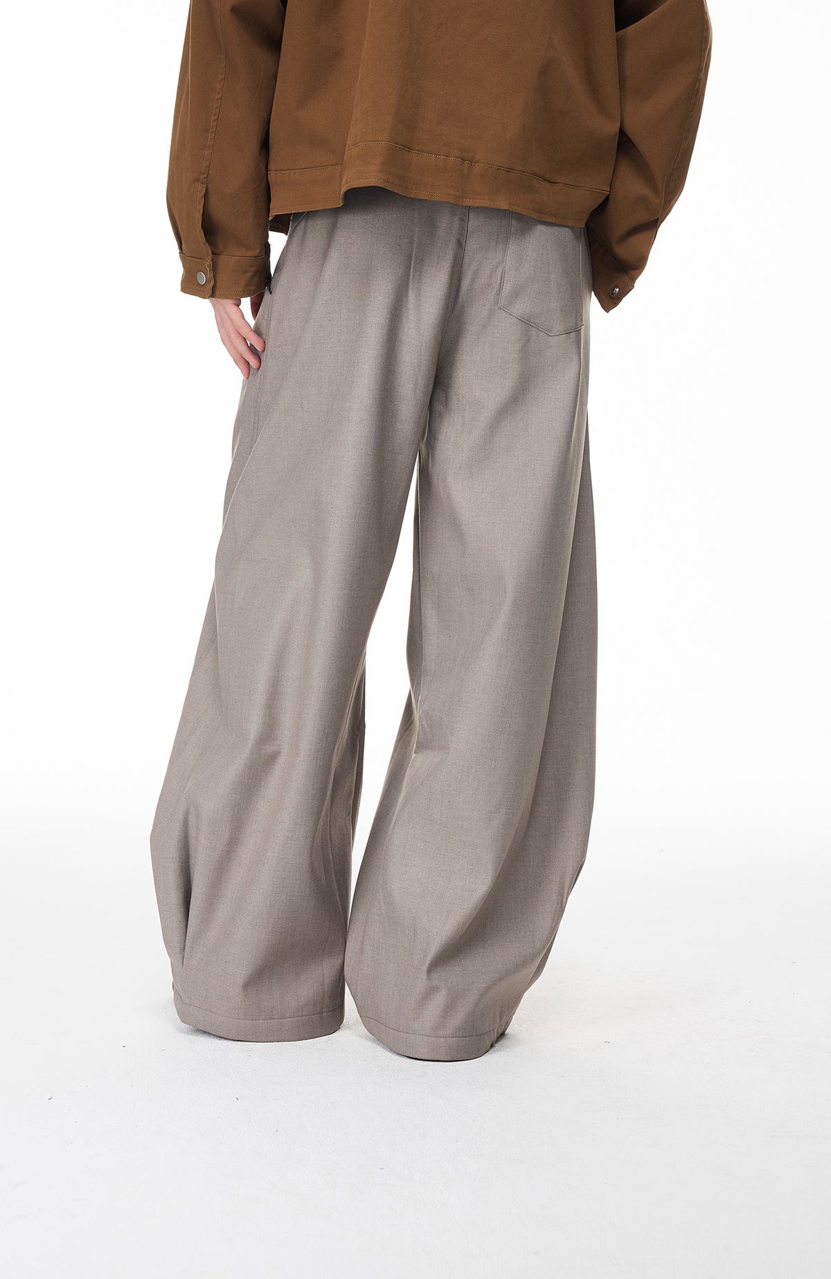 BOTANICA Pleated Curved-Leg Trousers