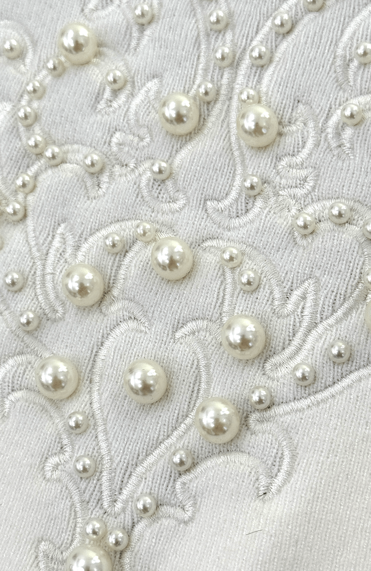 TECNINEGROUP Pearl Heart Embroidered Knit Beanie