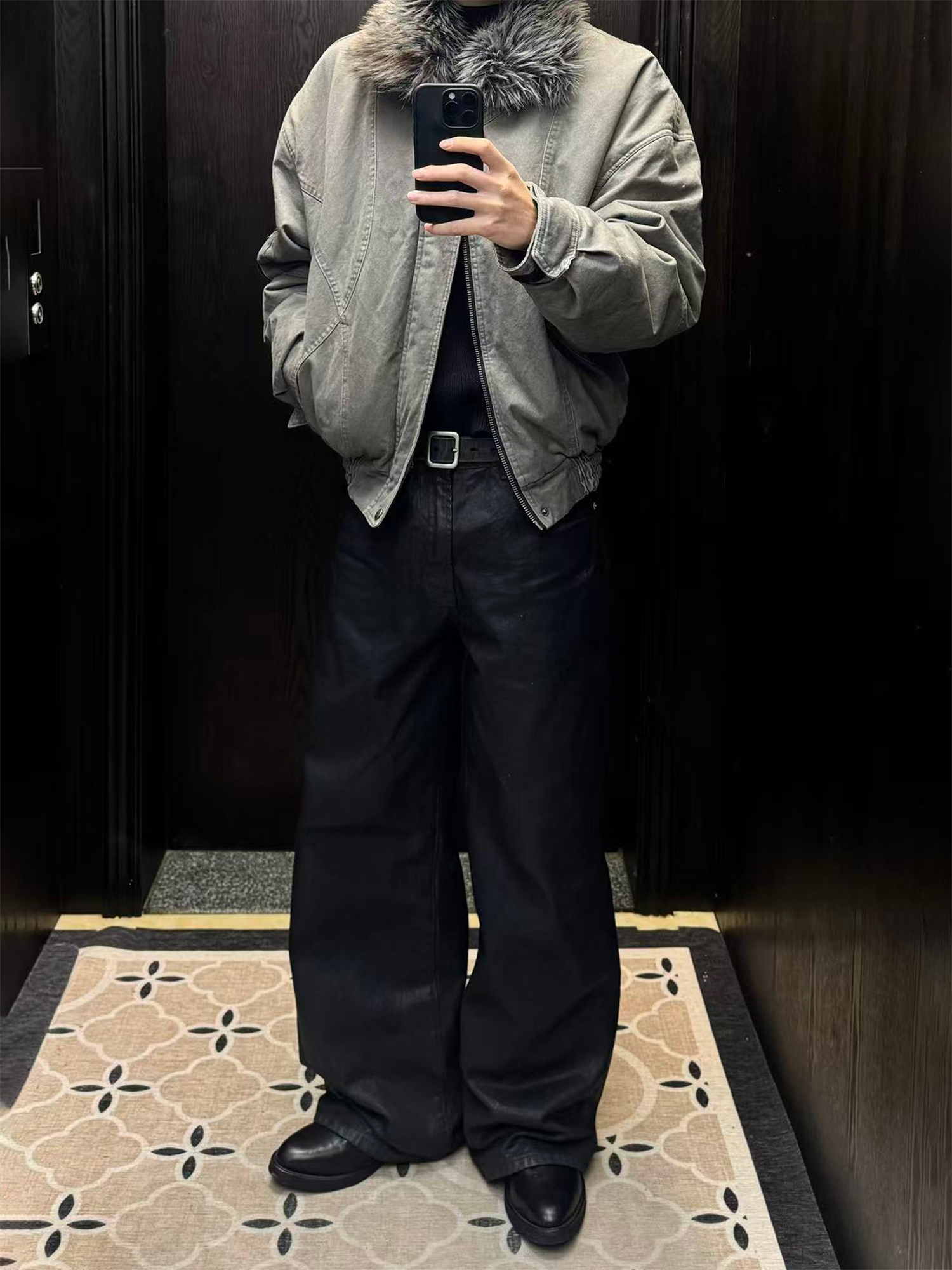 TRECLUB Faux-Fur Lining Washed Bomber Jacket