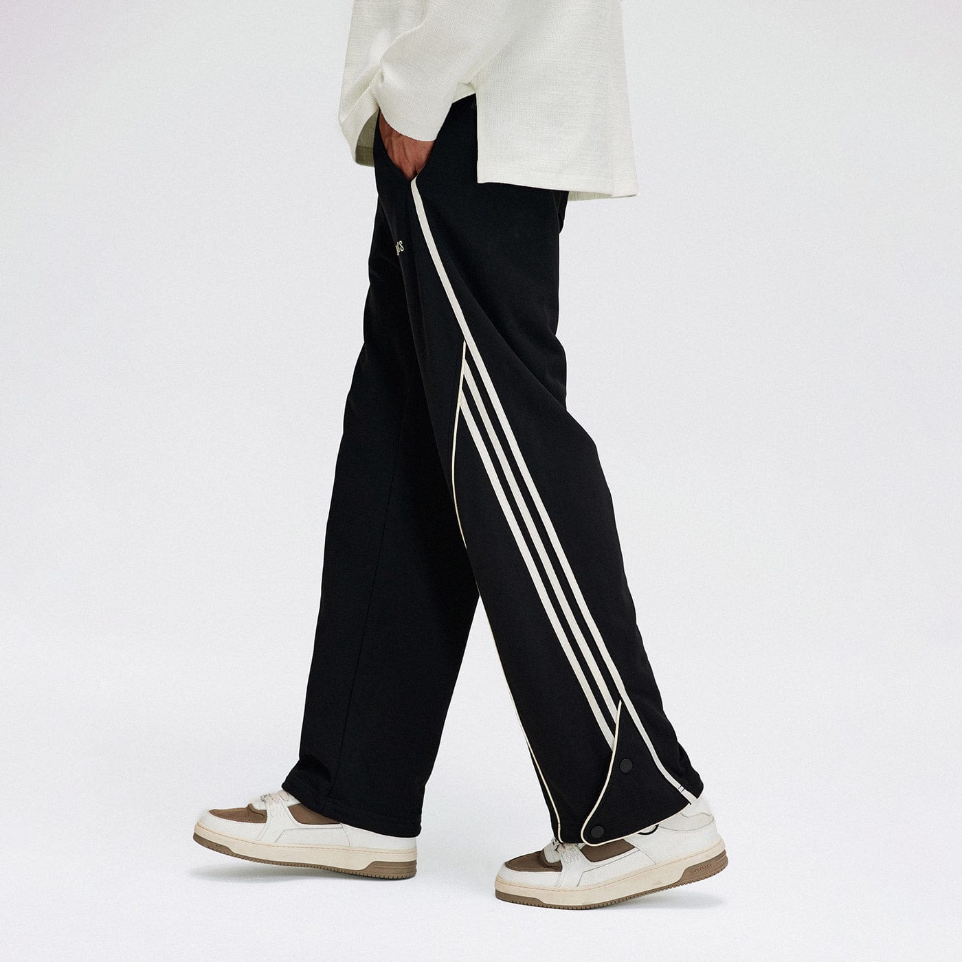 BONELESS Drawstring Stripes Sweatpants, premium urban and streetwear designers apparel on PROJECTISR.com, BONELESS