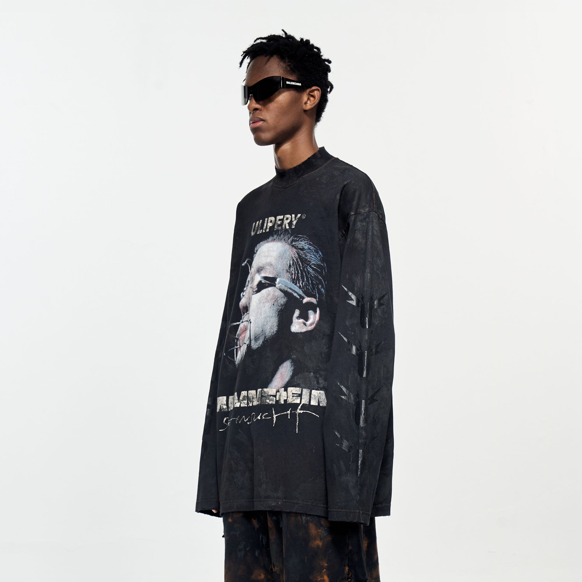 ULIPERY Rammstein Bound Gaze Long Sleeve Tee
