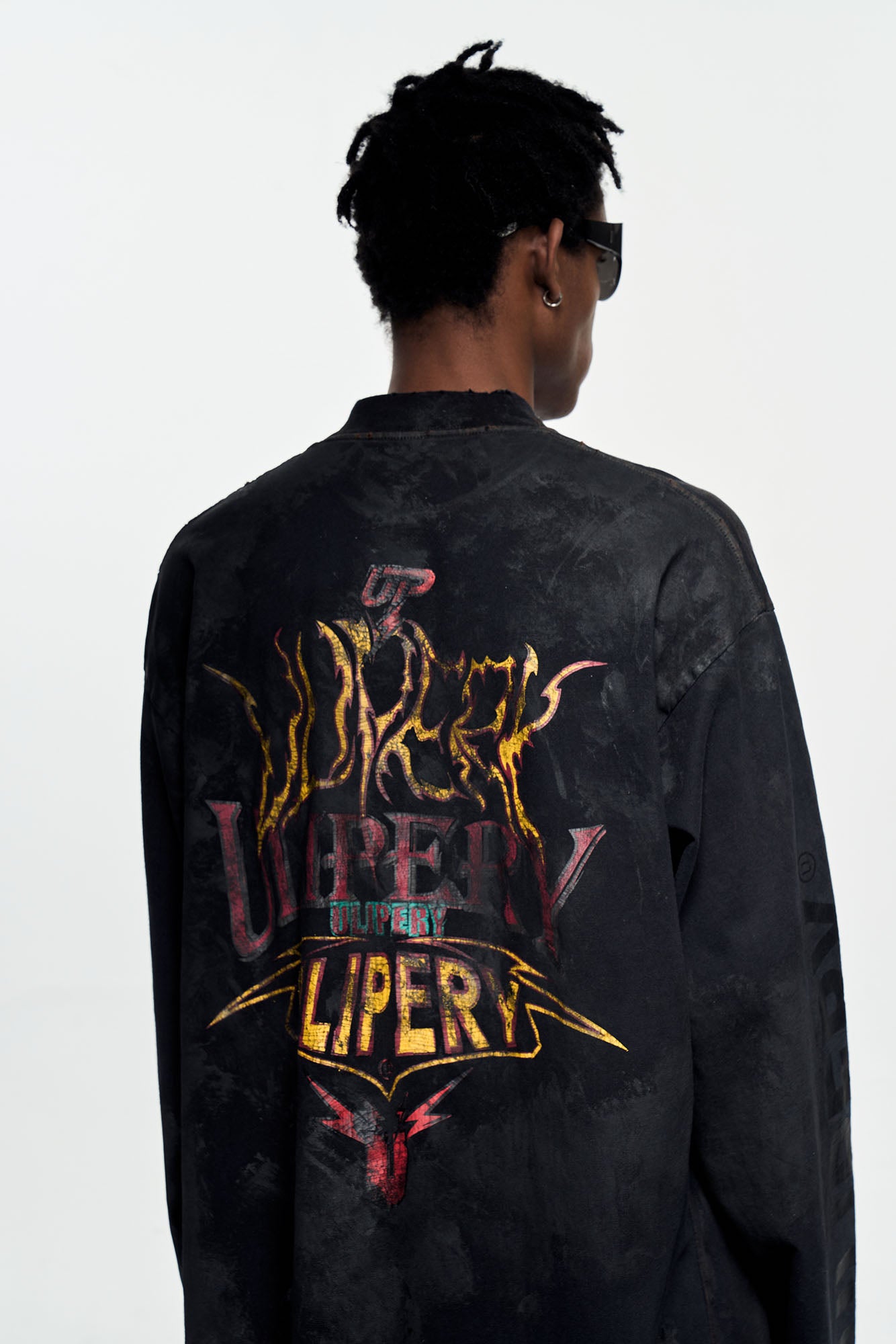 ULIPERY Rammstein Bound Gaze Long Sleeve Tee