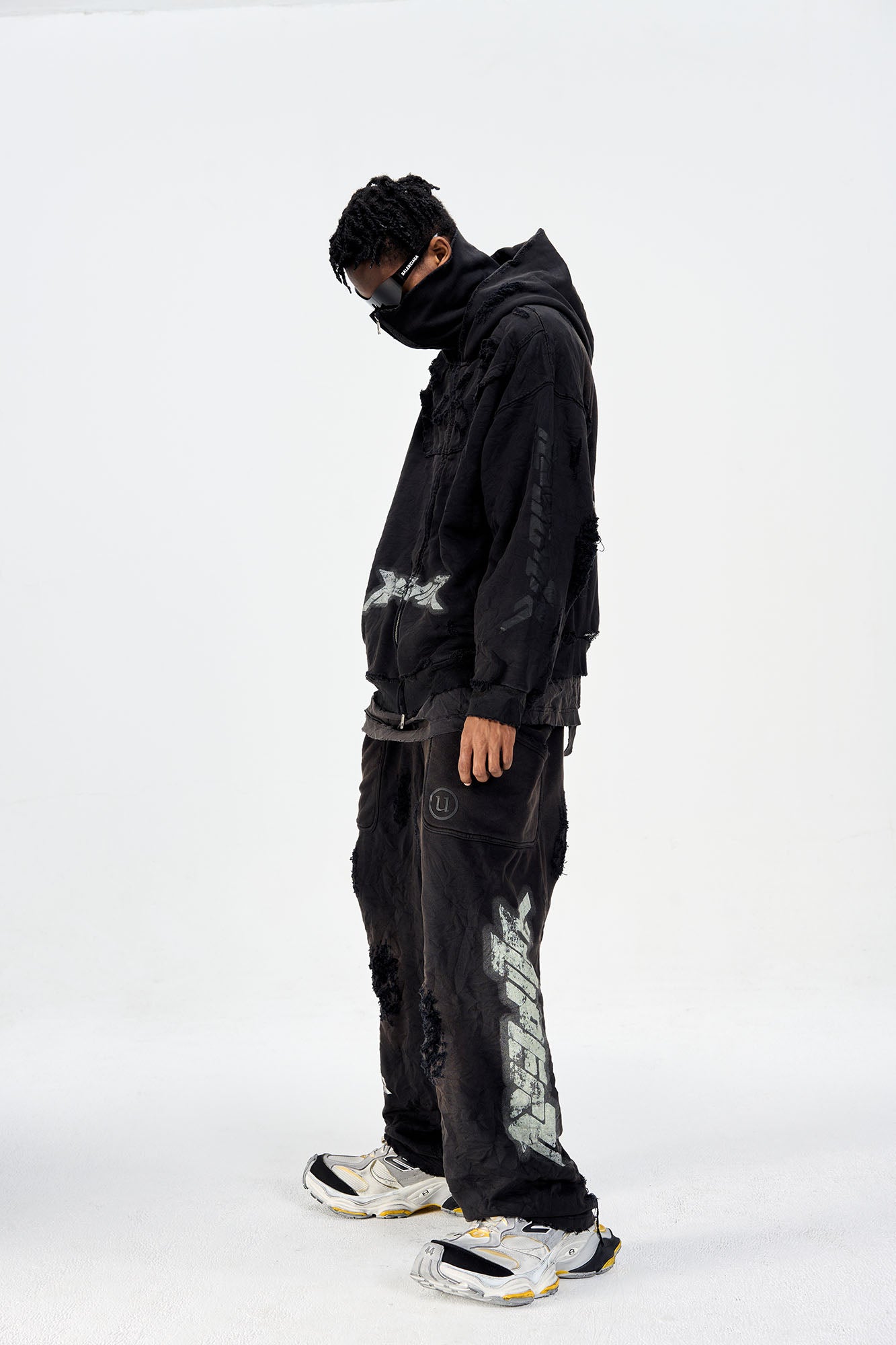 ULIPERY Distressed Glow Crinkled Sweatpants